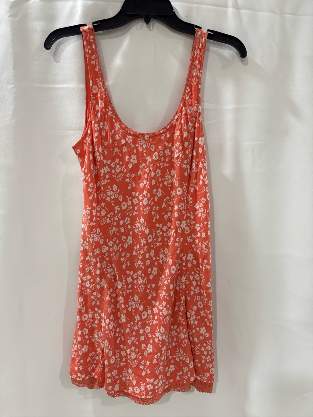Abercrombie & Fitch Coral Floral Scoop-Neck Camisole